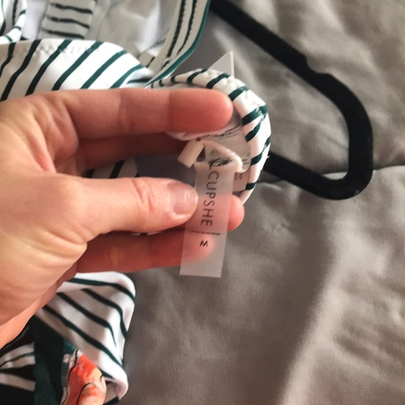 Swimsuit - Picture 6 of 6